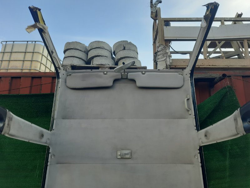 Крыша Toyota Land Cruiser Prado KZJ78 1KZ.1KZ-TE 1990 (б/у) Крыша Toyota Land Cruiser Prado KZJ78 1KZ.1KZ-TE 1990 (б/у)