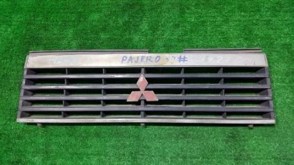 Решетка радиатора Mitsubishi Pajero