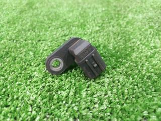 Датчик abs Toyota Land Cruiser Prado GDJ150, GDJ150L, GDJ150W, GDJ151W, GDJ155, GRJ150, GRJ150L, GRJ150W, GRJ151W, KDJ150L, TRJ150L, GDJ151,