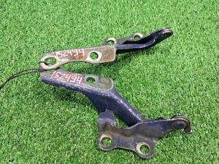 Петля капота Toyota Sprinter Carib AE111. AE111G. AE114. AE115 4A-FE 7A-FE 1997-