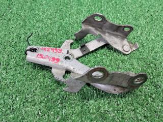 Петля капота Toyota Avensis AT220L.ST220L 3S-FE 7A-FE 1997-2001