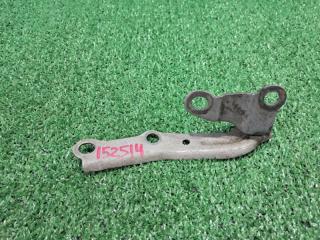Петля капота Toyota Carina AT211G. ST210G. ST215G AT212 3S-FE 7A-FE 5A-FE 1997-2001 левая