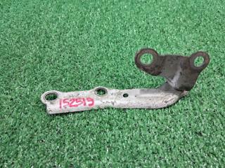 Петля капота Toyota Carina AT211G. ST210G. ST215G AT212 3S-FE 7A-FE 5A-FE 1997-2001 левая