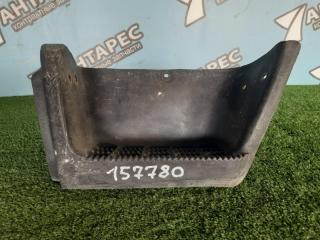 Подножка Toyota Dyna LY220 LY230 LY передняя левая (б/у)