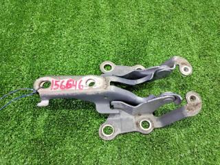 Петля капота Toyota Corolla NZE121. NZE121G. ZZE122 NZE124G 1NZ-FE 1ZZ-FE 2000 (б/у)