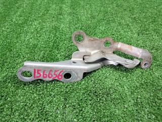 Петля капота Toyota Corolla NZE121. NZE121G. ZZE122 NZE124G 1NZ-FE 1ZZ-FE 2000 правая (б/у)