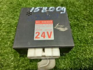 Блок управления дверьми Toyota Dyna XZU S05C S05D 1999 (б/у)