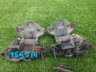 Петля двери Mitsubishi Fuso Fighter FK61F FK64 1995 правая (б/у)