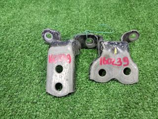 Петля двери Toyota Corolla NZE121. NZE124. ZZE122. ZZE124. NZE121G. ZZE122G 1NZ-FE 1ZZ-FE 2000 передняя правая (б/у)