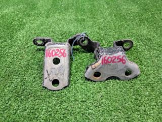 Петля двери Toyota Corolla Fielder NZE141G. NZE144G. ZRE142. NZE141 1NZ-FE 2ZR-FE 2007 задняя правая (б/у)