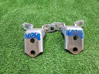 Петля двери Mazda Demio DE3FS. DE5FS ZJ-VE 2008 передняя левая (б/у)