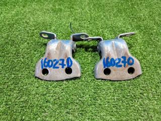 Петля двери Toyota Passo KGC10 1KR-FE 2005 передняя правая (б/у)