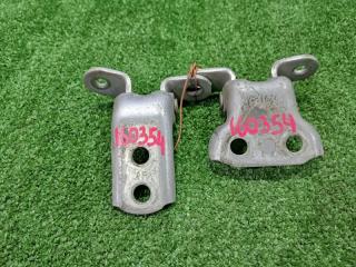 Петля двери Toyota Noah ZRR70 3ZR 2013 передняя правая (б/у)