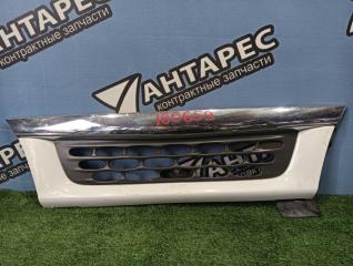 Решетка радиатора Isuzu Elf NKR66 NKR71 NKR75 1994 передняя (б/у)