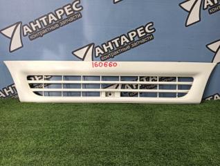 Решетка радиатора Isuzu Elf NPR66 NPR71 NPR75 1994 передняя (б/у)