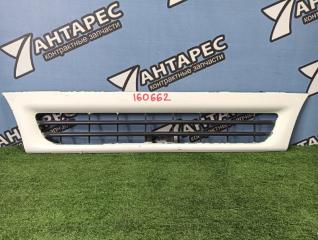 Решетка радиатора Isuzu Elf NPR66 NPR71 NPR75 1994 передняя (б/у)