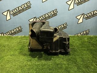 Корпус воздушного фильтра Isuzu Elf NKR66 NKR71 NPR75 NKR69 4HF1 4HG1 4HL1 1994 (б/у)