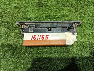 Блок упр. стеклоподьемниками Isuzu Elf NKR66L NPR71 NPR75 1994 правый (б/у)