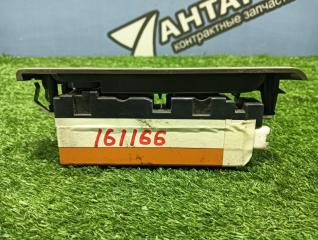 Блок упр. стеклоподьемниками Isuzu Elf NKR66L NPR71 NPR75 1994 правый (б/у)