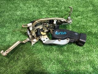 Замок двери Isuzu Forward FRR32. FRR33 1995 левый (б/у)