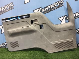 Обшивка двери Mitsubishi Canter FE35 1989 левая (б/у)