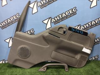 Обшивка двери Isuzu Elf NKR66 NKR71 NPR75 NKR69 1998 правая (б/у)