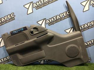 Обшивка двери Isuzu Elf NKR66 NKR71 NPR75 NKR69 1998 левая (б/у)