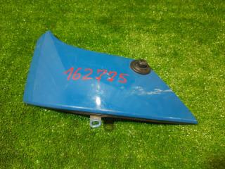 Щечка Toyota Dyna XZU 2002 правая (б/у)