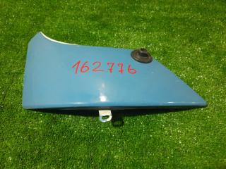 Щечка Toyota Dyna XZU 2002 правая (б/у)