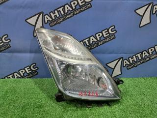 Фара Toyota Prius NHW20 1NZ-FXE правая (б/у)
