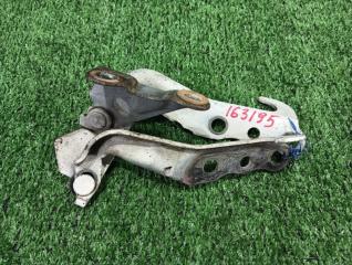 Петля капота Toyota Caldina ST195G. ST195 ST190 ST190G ST191 AT190 AT191 3S-FE 1992 (б/у)