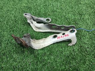 Петля капота Toyota Caldina ST195G. ST195 ST190 ST190G ST191 AT190 AT191 3S-FE 1992 (б/у)