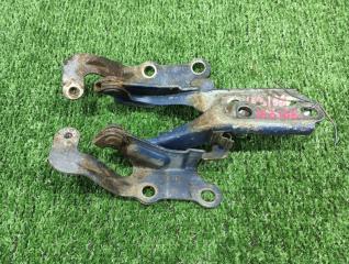 Петля капота Toyota Ipsum SXM10. SXM10G. SXM15G. SXM15 3S-FE 1996 (б/у)