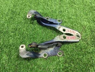 Петля капота Toyota Ipsum SXM10. SXM10G. SXM15G. SXM15 3S-FE 1996 (б/у)