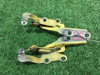 Петля капота Toyota Ipsum SXM10. SXM10G. SXM15G. SXM15 3S-FE 1996 (б/у)