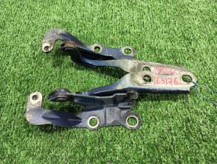 Петля капота Toyota Ipsum SXM10. SXM10G. SXM15G. SXM15 3S-FE 1996 (б/у)