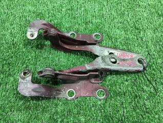 Петля капота Toyota Ipsum SXM10. SXM10G. SXM15G. SXM15 3S-FE 1996 (б/у)