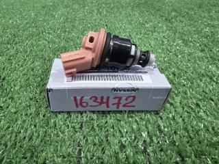 Форсунка Nissan Bluebird HNU14 SR20DE 1996