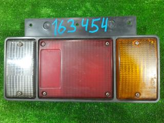 Стоп-сигнал Isuzu Elf NKR66 NKR71 NPR75 NKR69 4HF1 4HG1 4HL1 1994 задний правый (б/у)