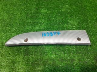 Ресничка Isuzu Elf NKR66 NKR71 NPR75 NKR69 1994 левая (б/у)