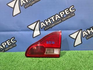 Стоп-вставка Toyota Ipsum ACM21. ACM21W.  ACM26 2AZ-FE 2002 правая (б/у)