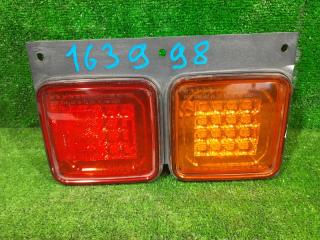 Стоп-сигнал Nissan Diesel 1994 правый (б/у)