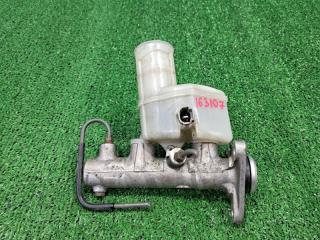 Главный тормозной цилиндр Toyota Caldina ST210G. ST215G 3S-FE 1997 (б/у)