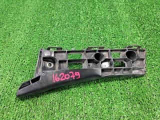 Крепление бампера Toyota Prius ZVW30L ZVW30 2ZR-3JM 2ZR-FXE 2009 переднее левое (б/у)