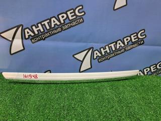 Накладка на дверь багажника Toyota Corolla Fielder NZE141G. NZE144G. ZRE142. NZE141 1NZ-FE 2ZR-FE 2007 (б/у)