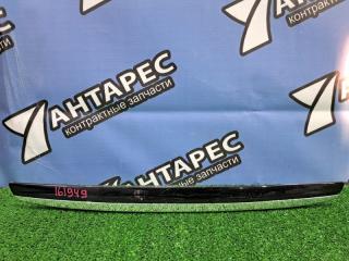 Накладка на дверь багажника Toyota Corolla Fielder NZE141G. NZE144G. ZRE142. NZE141 1NZ-FE 2ZR-FE 2007 (б/у)