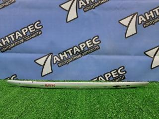 Накладка на дверь багажника Toyota Ipsum ACM21. ACM21W.  ACM26 2AZ-FE 2002 (б/у)