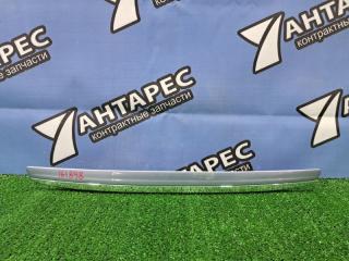 Накладка на дверь багажника Toyota Corolla Fielder NZE141G. NZE144G. ZRE142. NZE141 1NZ-FE 2ZR-FE 2007 (б/у)