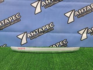 Накладка на дверь багажника Toyota Corolla Fielder NZE141G. NZE144G. ZRE142. NZE141 1NZ-FE 2ZR-FE 2007 (б/у)