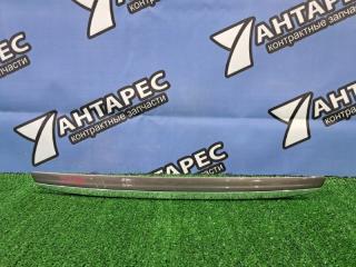 Накладка на дверь багажника Toyota Corolla Fielder NZE141G. NZE144G. ZRE142. NZE141 1NZ-FE 2ZR-FE 2007 (б/у)